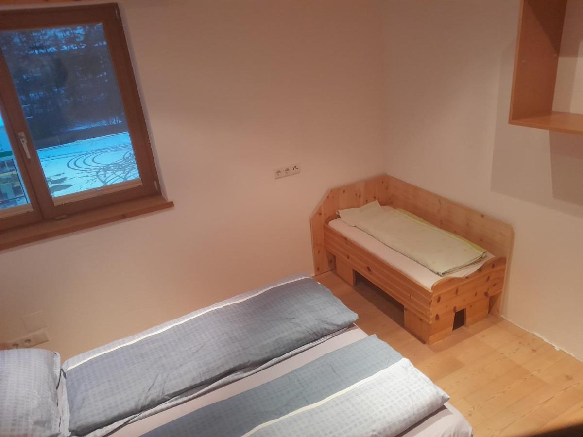 Haus Hotz Apart Talblick Grins Kültér fotó